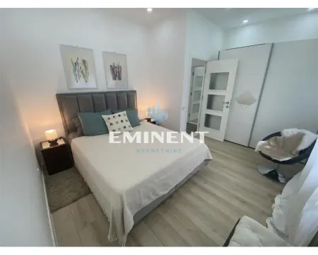 Izdavanje, dvosoban stan, 52m², Senjak, Beograd - image 10