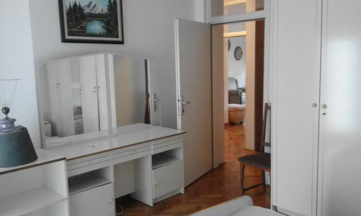Prodaja, trosoban stan, 103m², Centar, Novi Sad