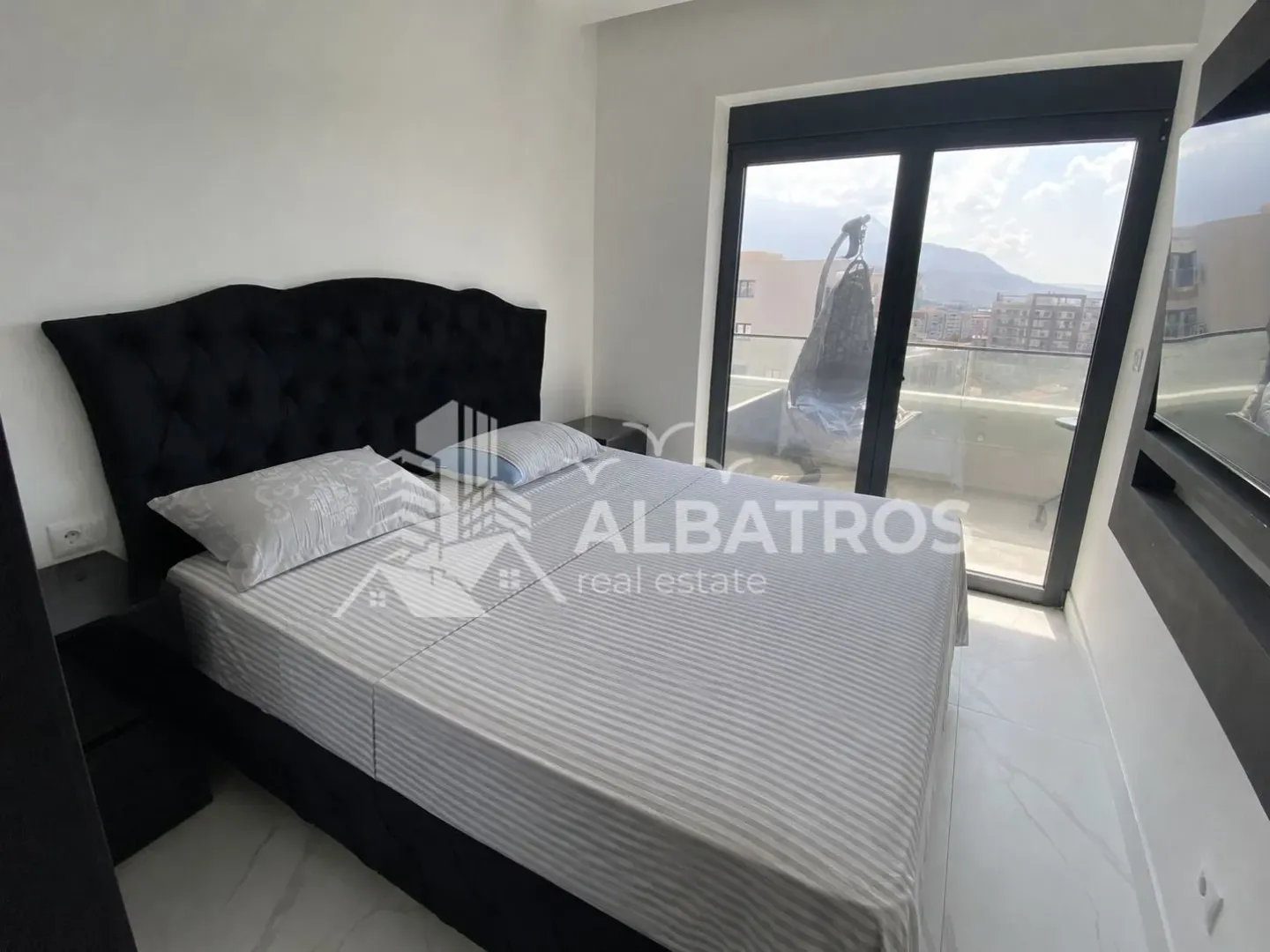 Rent, one bedroom apartment, 60m², Ilino, Bar