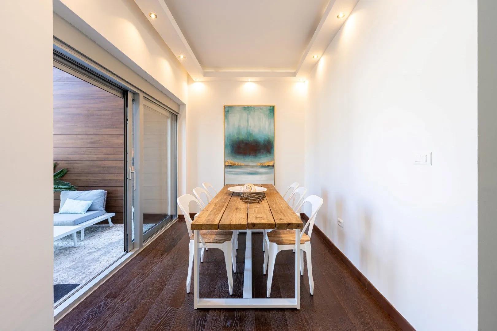 Prodaja, dvosoban stan, 82m², Dobrota, Kotor