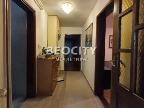 Prodaja, kuća, 250m², Kaluđerica, Beograd - image 8