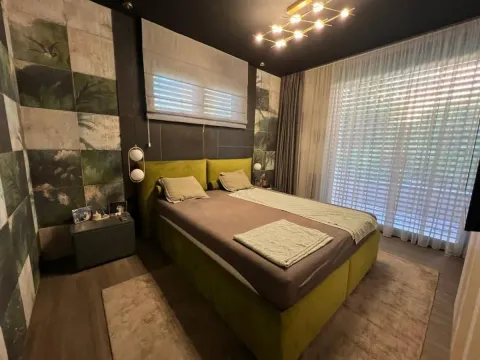 Prodaja, kuća, 215m², Sremska Kamenica, Petrovaradin - image 17