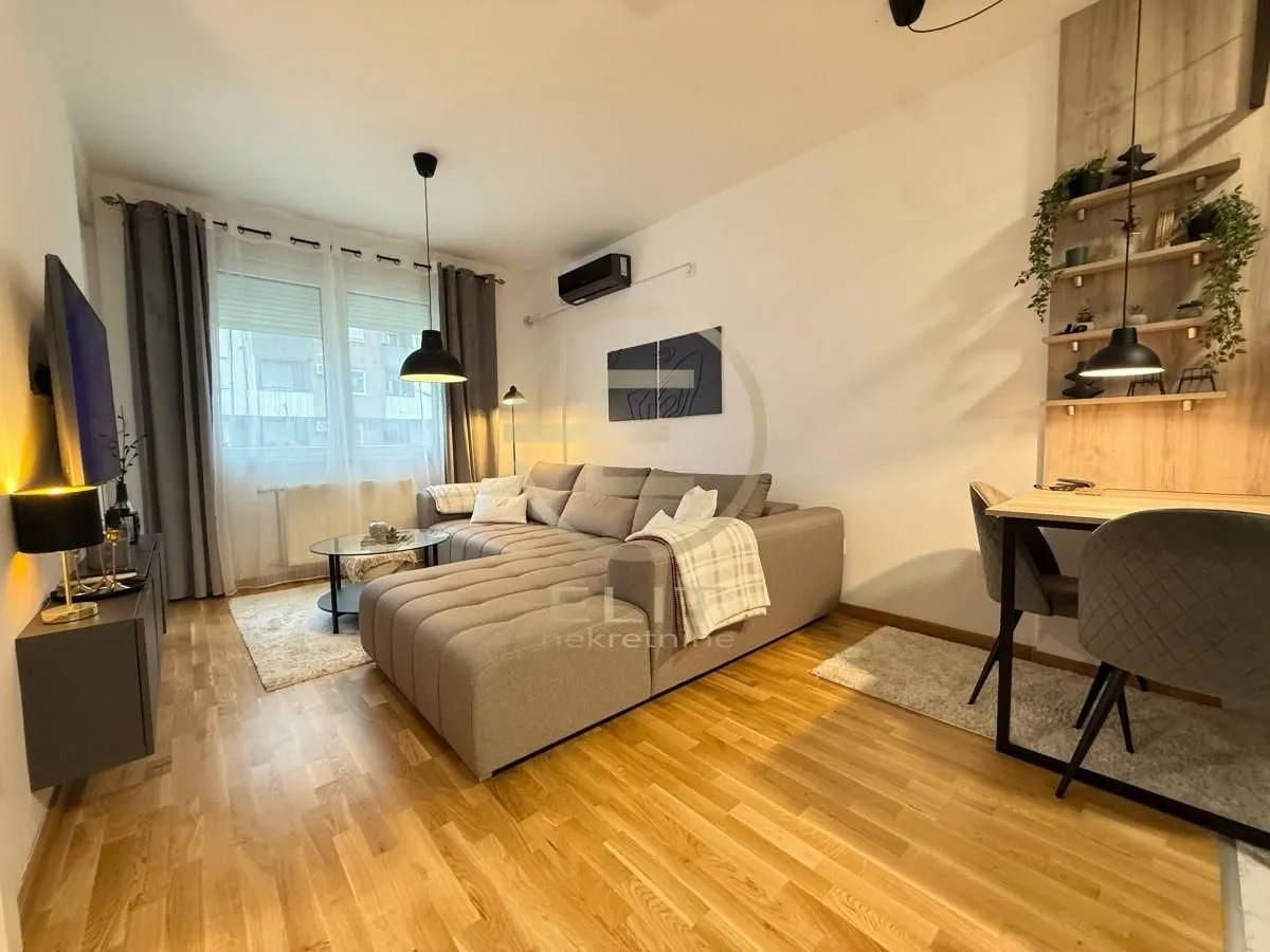 Prodaja, dvosoban stan, 36m², Avijatičarsko naselje, Novi Sad Sve Podlokacije