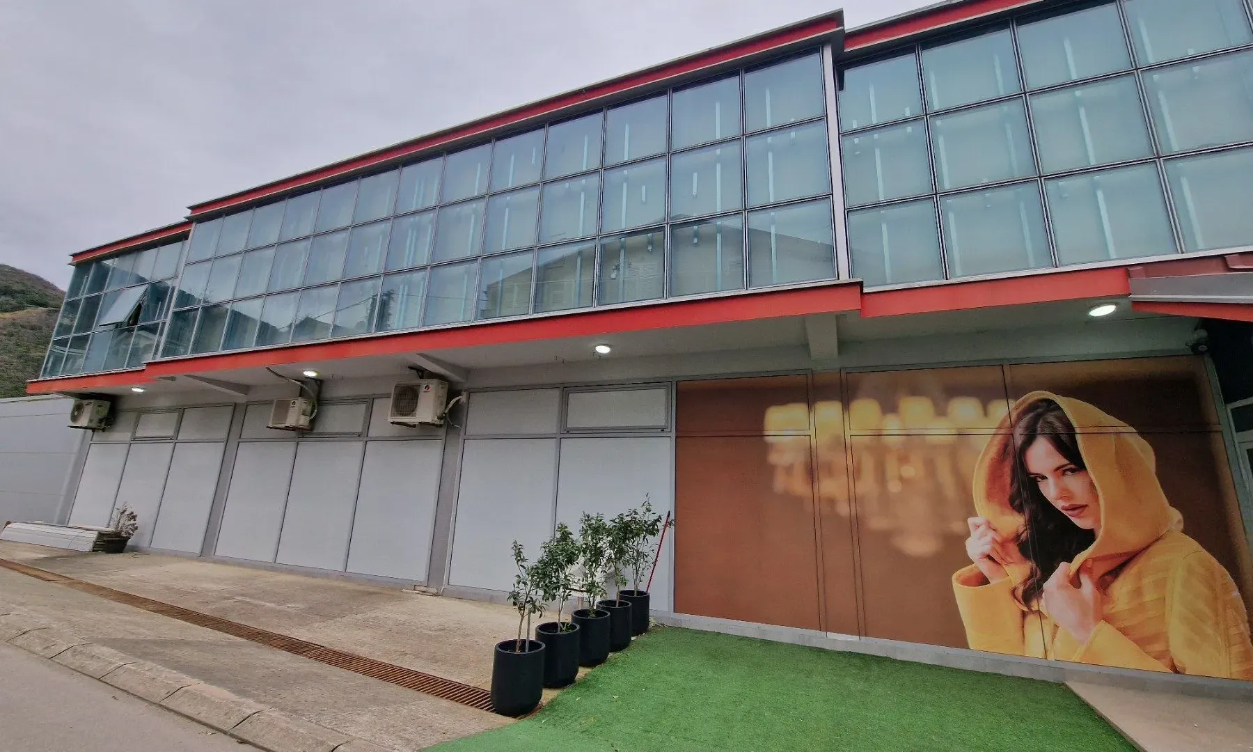 Sale, office space, 800m², Jaz, Budva