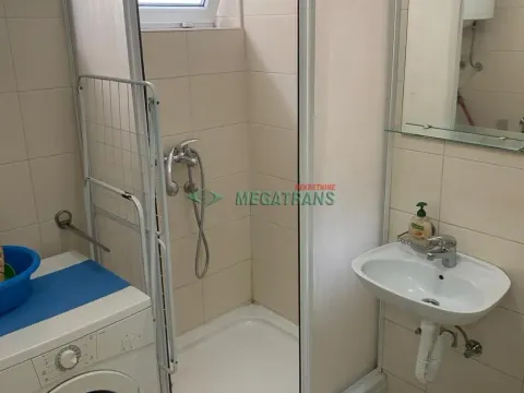 Izdavanje, stan, 18m², Centar, Novi Sad - image 7