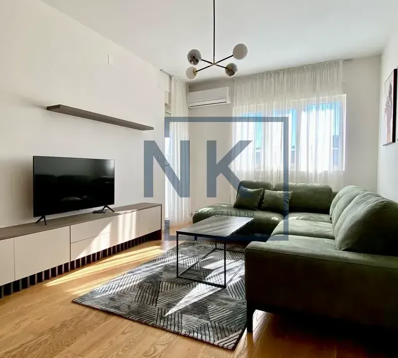 Prodaja, jednosoban stan, 47m², Central Point, Podgorica