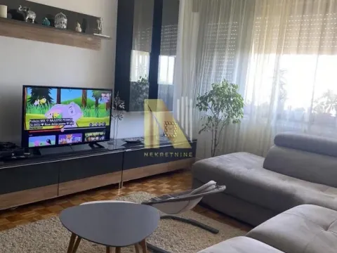 Prodaja, trosoban stan, 64m², Petrovaradin, Novi Sad - image 2