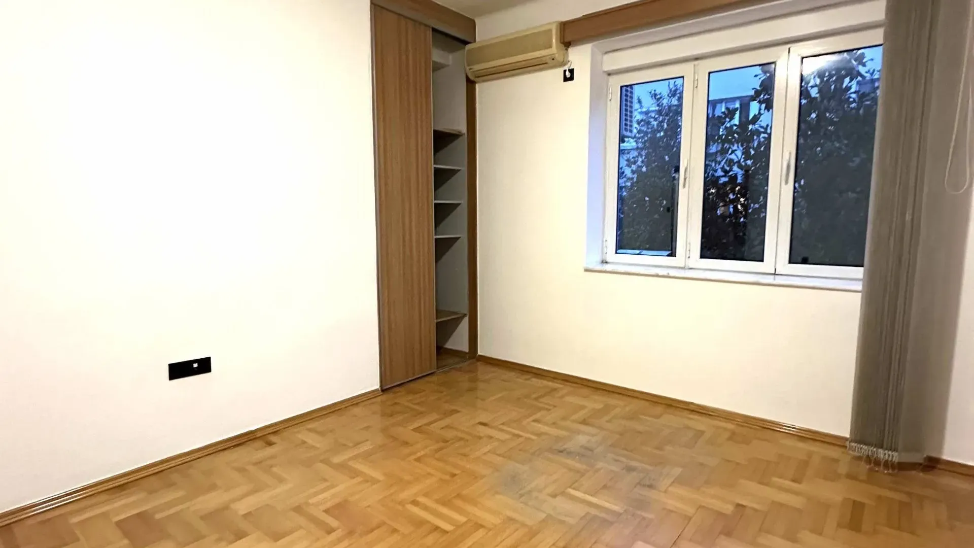 Rent, office space, 60m², Centar, Podgorica