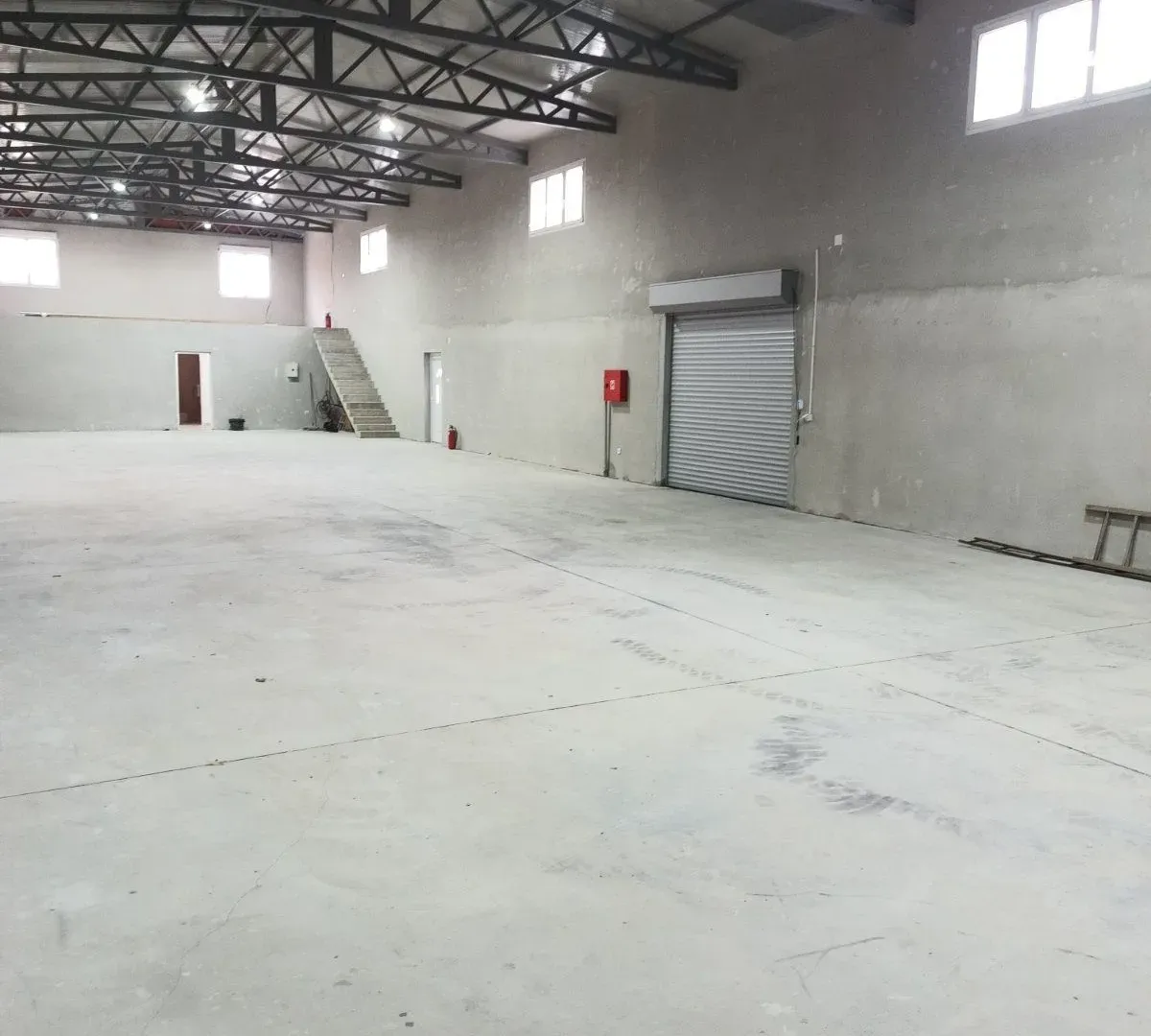 Rent, office space, 400m², Novi Banovci, Stara Pazova