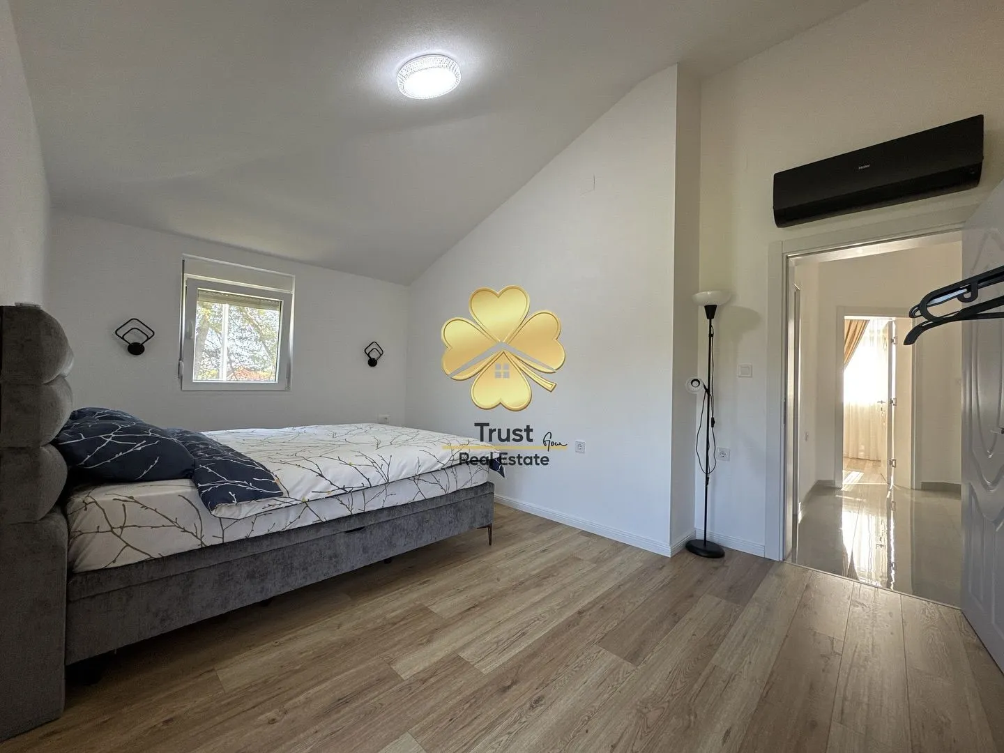 Izdavanje, kuća, 230m², Dajbabe, Podgorica