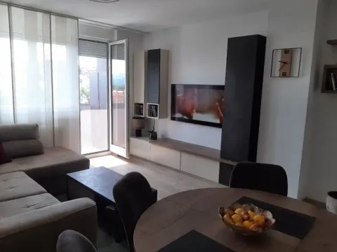 Prodaja, trosoban stan, 66m², Apelovac, Niš - image 2