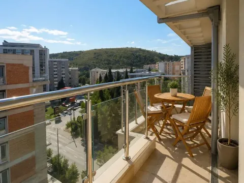 Rent, three bedroom apartment, 91m², Zagorič, Podgorica - image 11