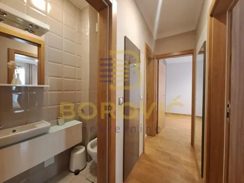 Rent, three bedroom apartment, 74m², Vračar Hram, Vračar Sve Podlokacije - image 11