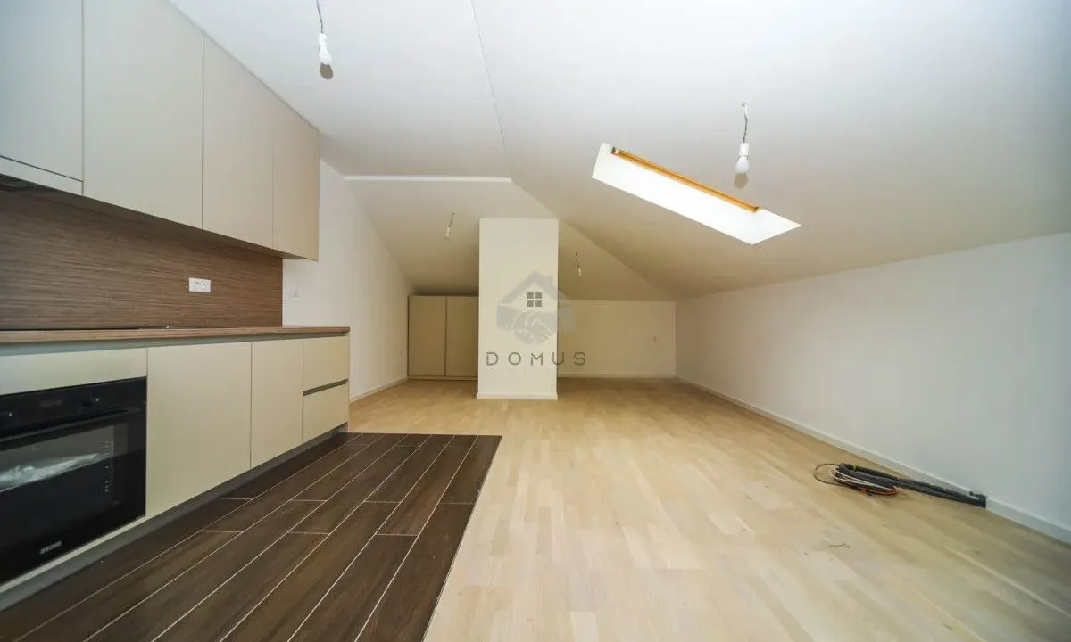 Prodaja, stan, 44m², Tološi, Podgorica
