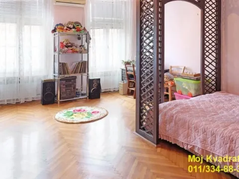 Prodaja, kuća, 170m², Zemun Centar, Zemun Sve Podlokacije - image 6