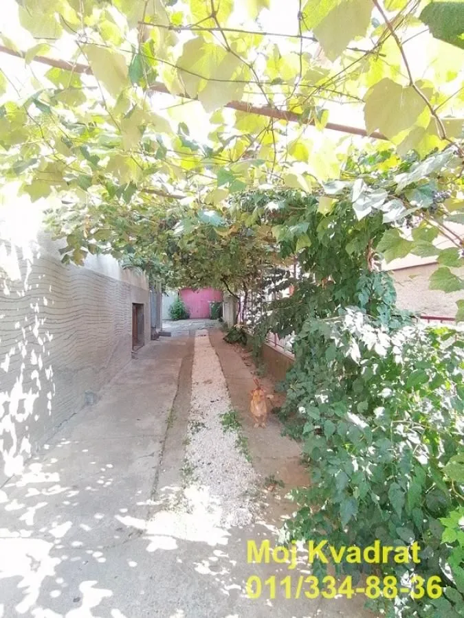 Prodaja, kuća, 280m², Bulbulder, Zvezdara Sve Podlokacije