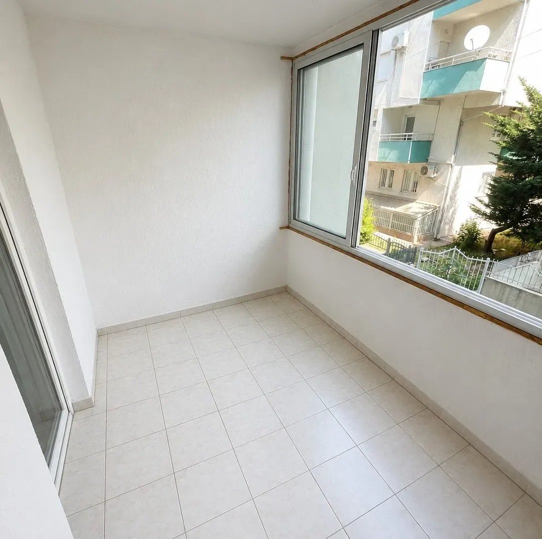 Prodaja, jednosoban stan, 48m², Stari Aerodrom, Podgorica