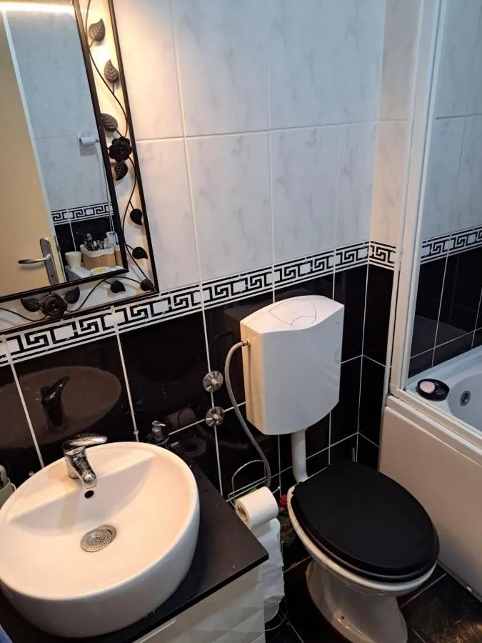 Prodaja, dvosoban stan, 67m², Bulevar Evrope, Novi Sad Sve Podlokacije