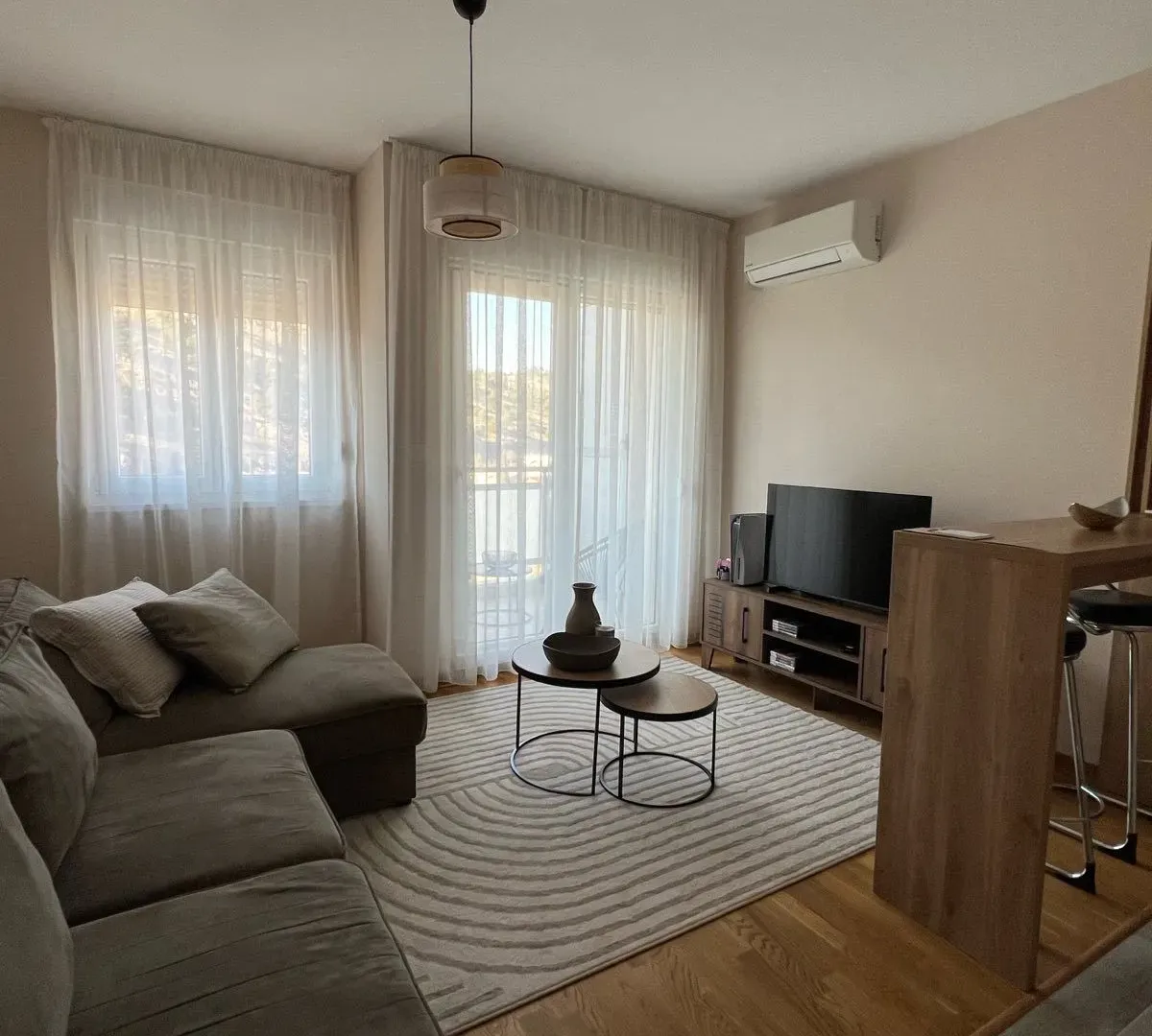 Izdavanje, stan, 30m², City Kej, Podgorica