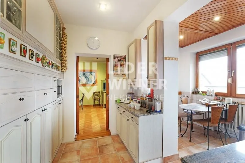 Sale, apartment, 281m², Voždovačka Crkva, Voždovac Sve Podlokacije