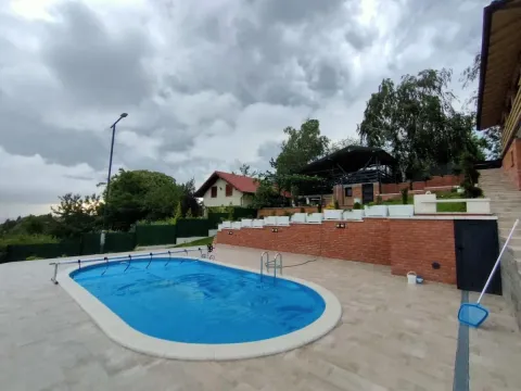 Prodaja, kuća, 151m², Sremska Kamenica, Petrovaradin - image 33