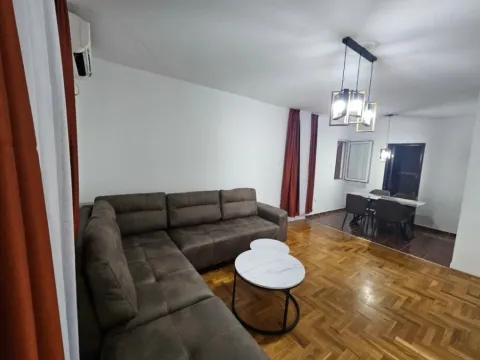 Izdavanje, jednosoban stan, 60m², Zagorič, Podgorica - image 4