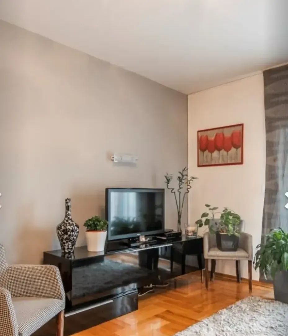 Rent, apartment, 106m², Tivat, Crna Gora