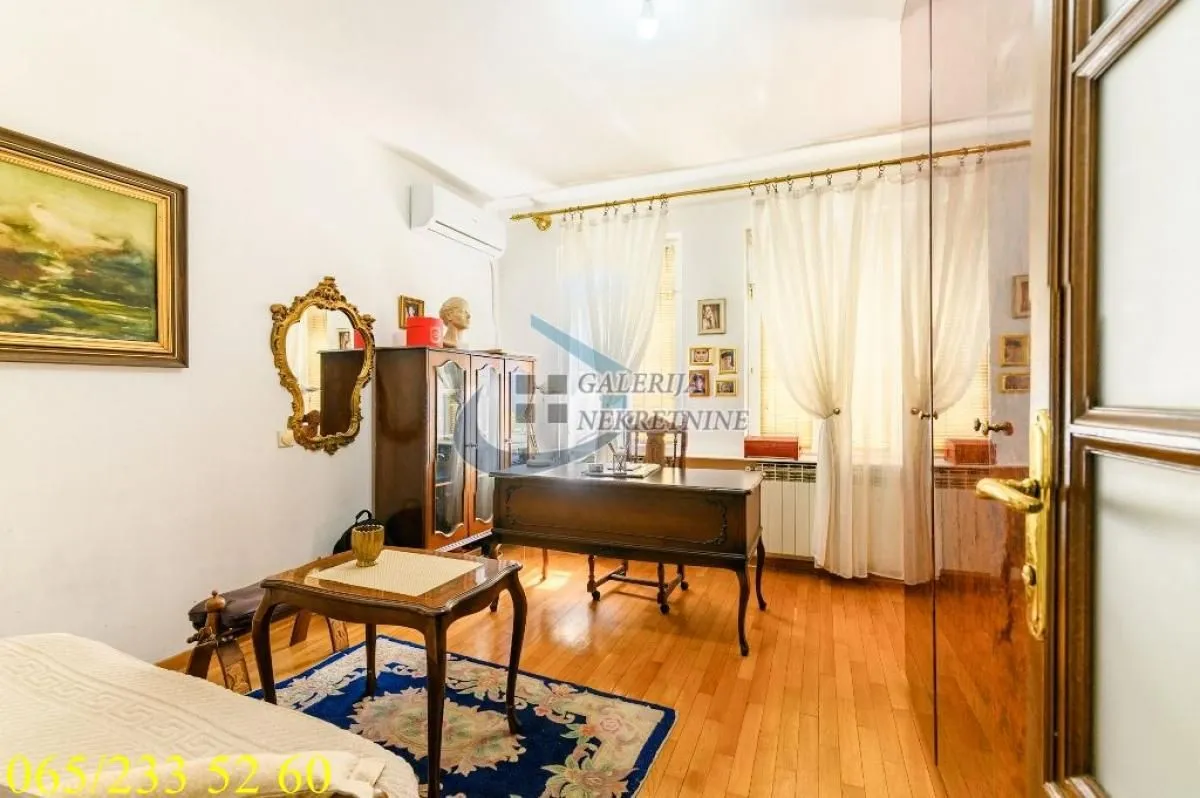 Prodaja, stan, 108m², Stari Grad, Beograd