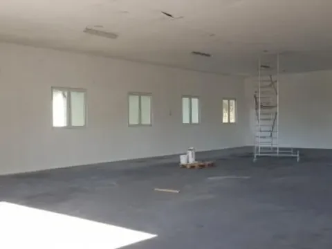 Izdavanje, poslovni prostor, 350m², Dobanovci, Surčin - image 15