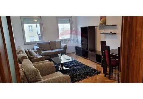 Izdavanje, jednosoban stan, 43m², Blok 9, Podgorica - image 18