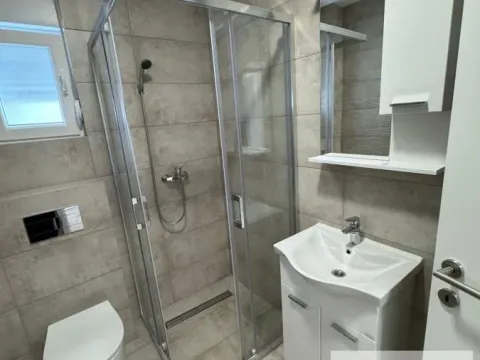 Rent, three bedroom apartment, 56m², Ledine, Beograd - image 19