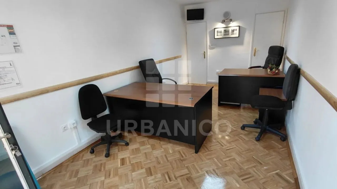 Izdavanje, garsonjera, 20m², Blok 5, Podgorica