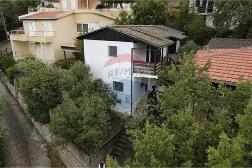 Prodaja, kuća, 279m², Sutomore, Bar