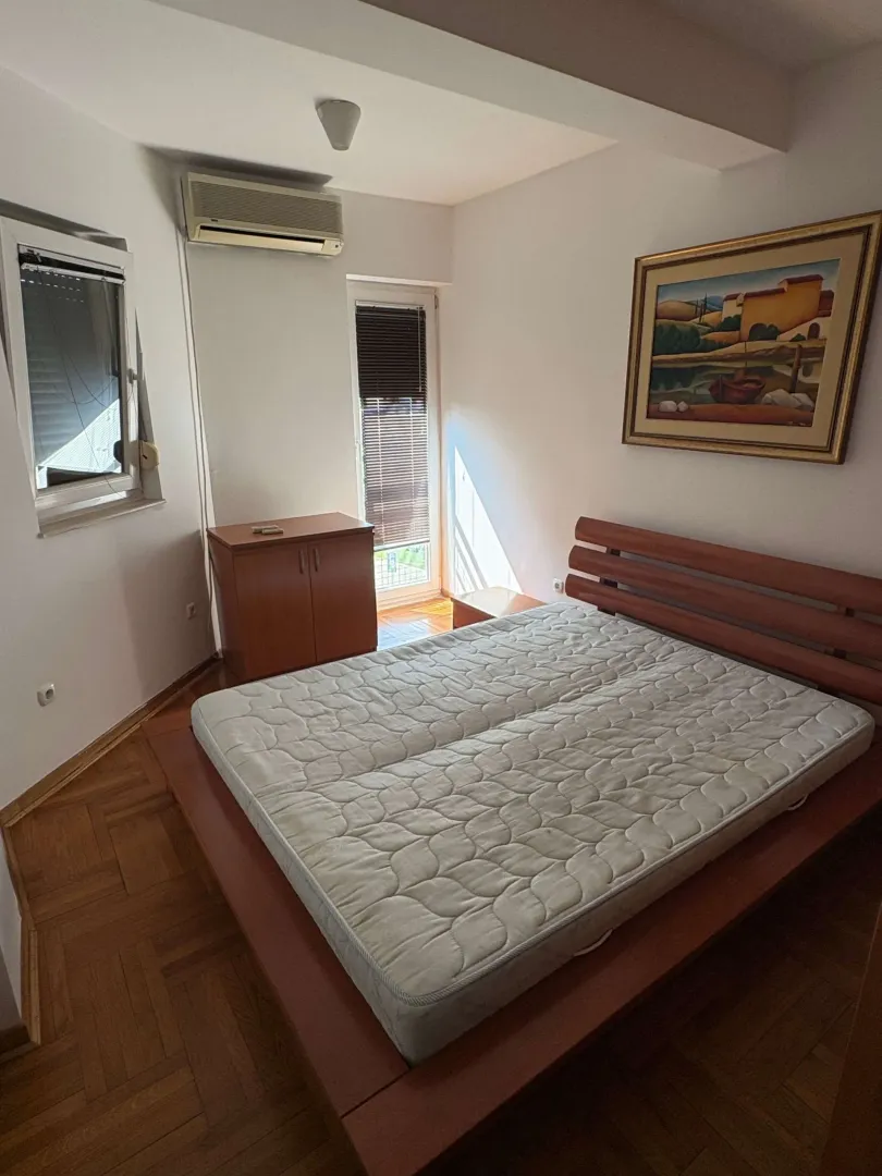 Izdavanje, jednosoban stan, 60m², Preko Morače, Podgorica