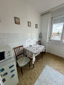 Rent, two bedroom apartment, 52m², Južni Bulevar, Vračar Sve Podlokacije - image 6