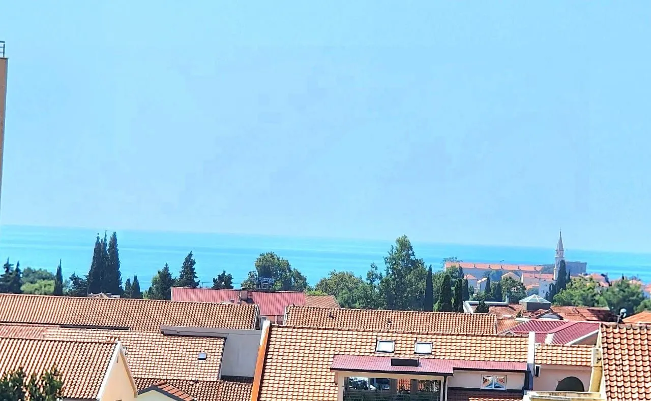 Rent, one bedroom apartment, 43m², Podkošljun, Budva