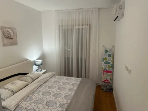 Izdavanje, jednosoban stan, 49m², Central Point, Podgorica - image 5