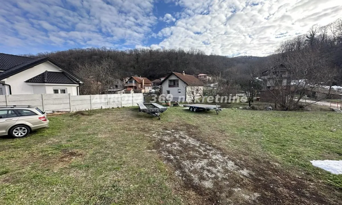 Prodaja, plac, 490m², Ledinci, Petrovaradin