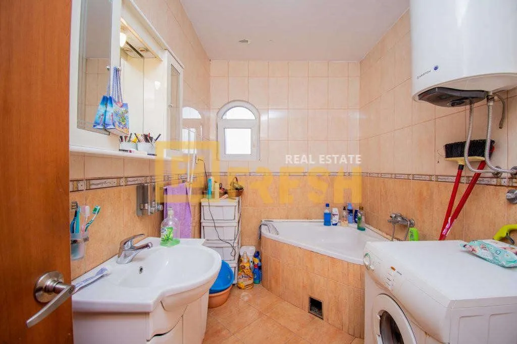 Sale, house, 180m², Donja Gorica, Podgorica