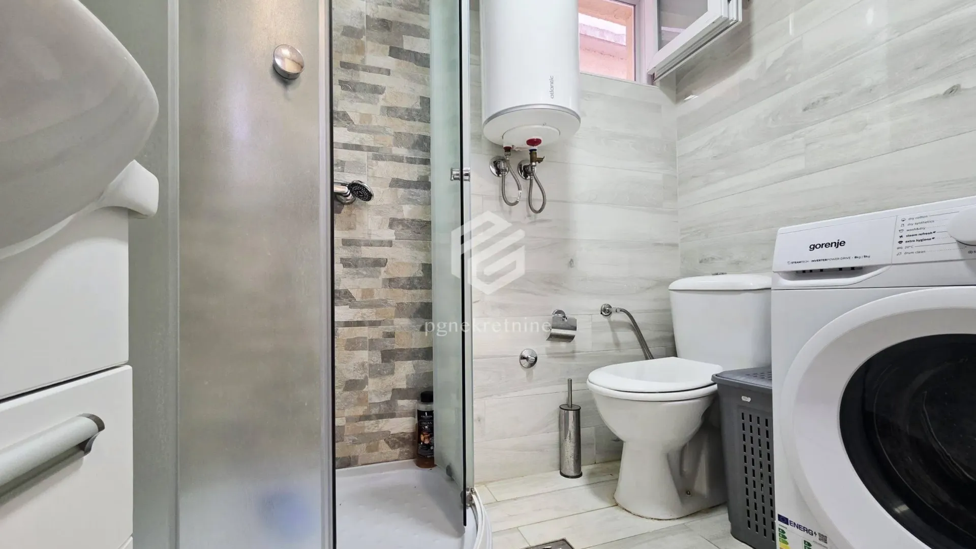 Izdavanje, jednosoban stan, 35m², Tološi, Podgorica