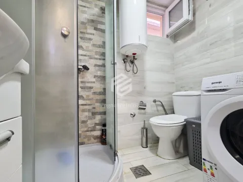 Rent, one bedroom apartment, 35m², Tološi, Podgorica - image 7