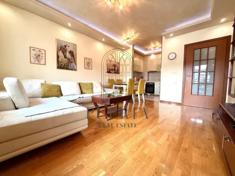 Rent, one bedroom apartment, 50m², City Kvart, Podgorica - image 2