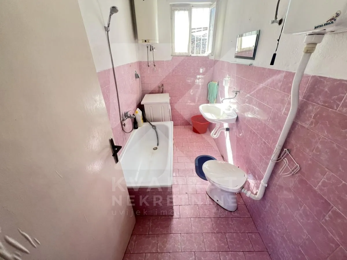 Rent, house, 60m², Gornja Gorica, Podgorica