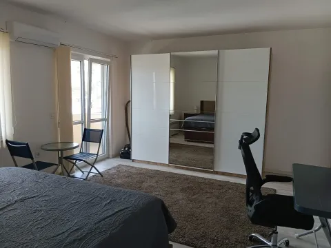 Izdavanje, dvosoban stan, 90m², Bar, Crna Gora - image 3