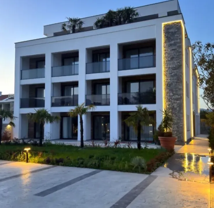 Sale, two bedroom apartment, 87m², Velika Plaža, Ulcinj