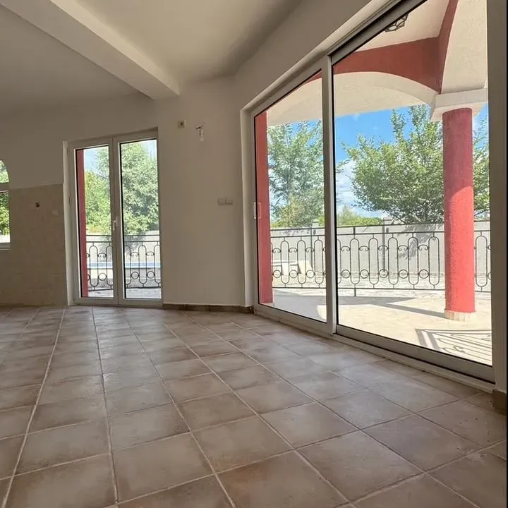 Sale, two bedroom apartment, 79m², Lastva Grbaljska, Kotor