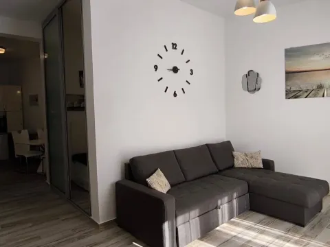 Prodaja, garsonjera, 35m², Bečići, Budva - image 12