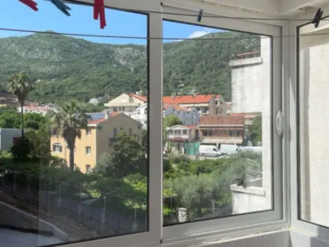 Rent, studio apartment, 30m², Babilonija, Budva - image 13