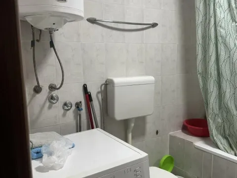 Izdavanje, trosoban stan, 74m², Medijana, Niš - image 8