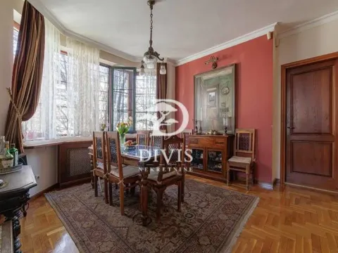 Sale, house, 377m², Trošarina, Voždovac Sve Podlokacije - image 12